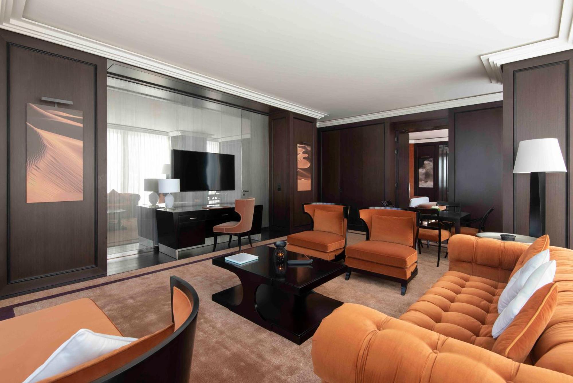 Banyan Tree Doha At La Cigale Mushaireb Exteriör bild A suite at the Mandarin Oriental, Paris