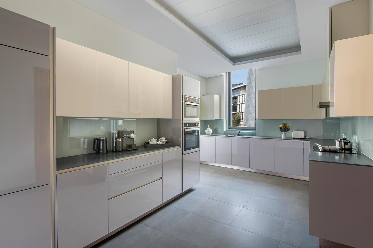 Banyan Tree Doha At La Cigale Mushaireb Rum bild A modern kitchen